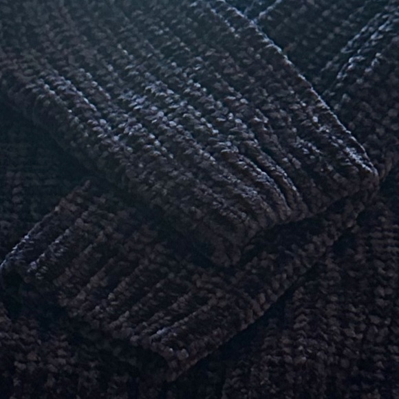 Talbots Sweater Long Sleeve Size Medium Navy Blue Chenille Knit Crew Neckline - Picture 5 of 10